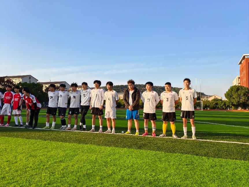 计算机与人工智能学院荣获beat365正版唯一官网 第五届“皖工杯”足球赛冠军