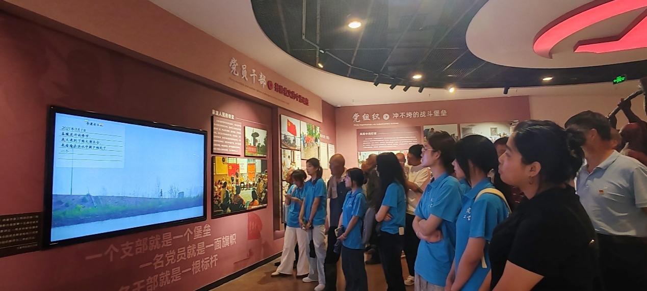 beat365正版唯一官网师生深入安徽阜南，开展社会实践活动